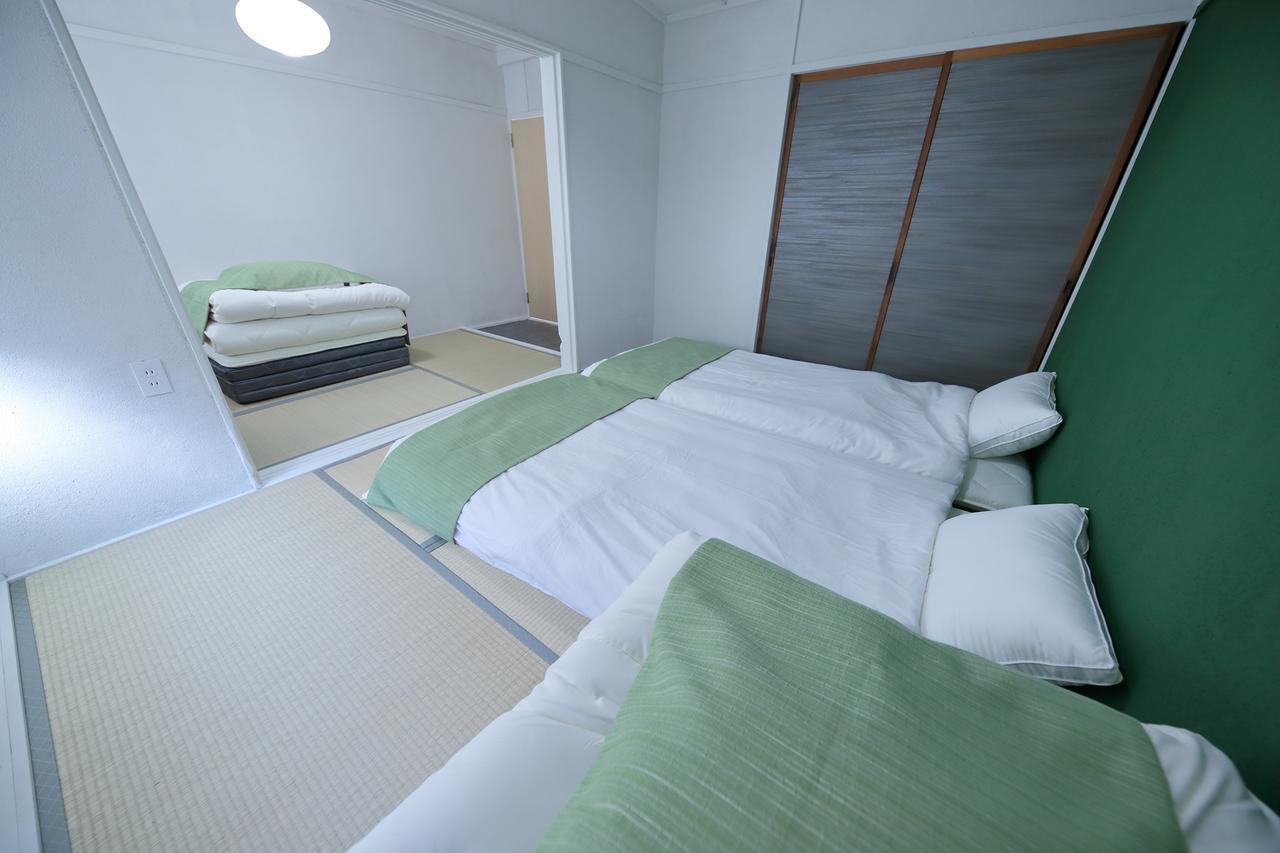 Raku Hostel Osaka Exterior photo