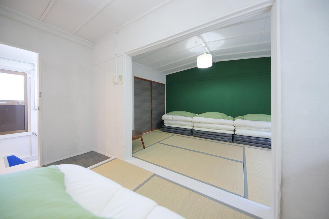 Raku Hostel Osaka Exterior photo